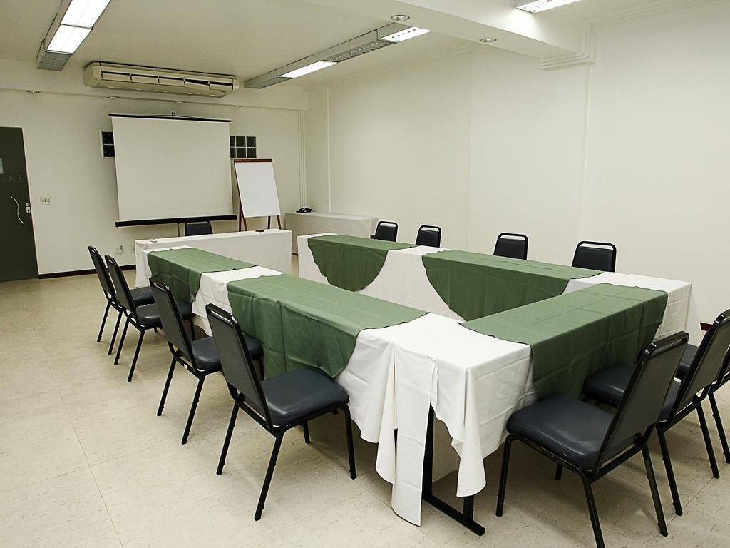 Cheverny Apart Hotel Belo Horizonte Exteriör bild